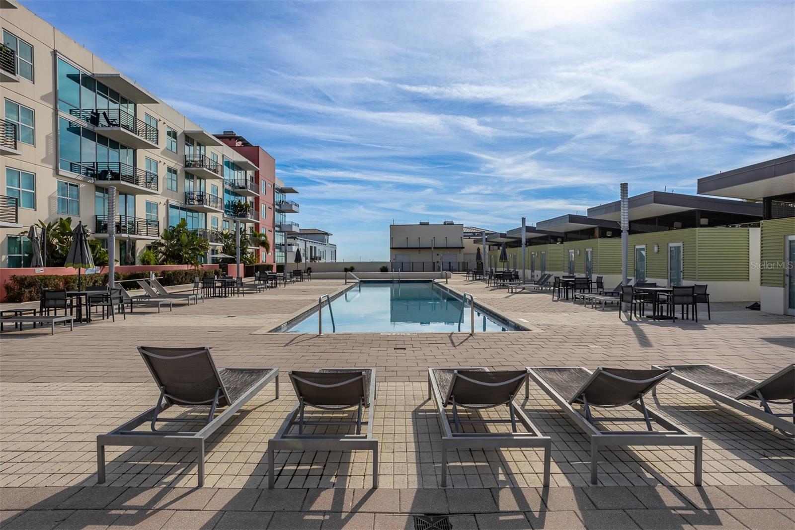 1208 E KENNEDY BLVD #518