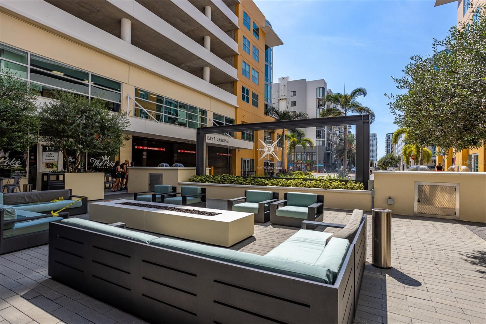 1208 E KENNEDY BLVD #518