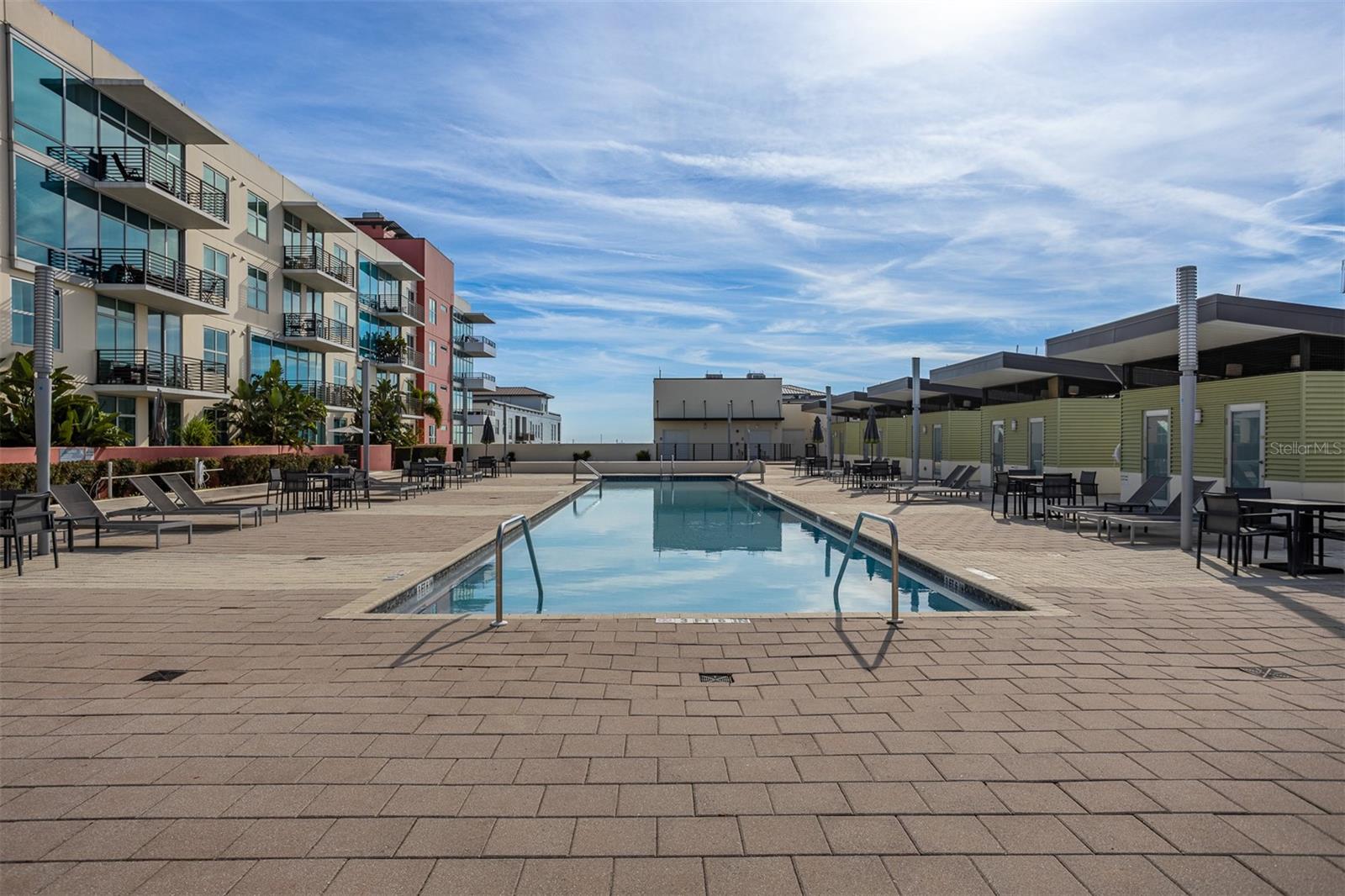 1208 E KENNEDY BLVD #518