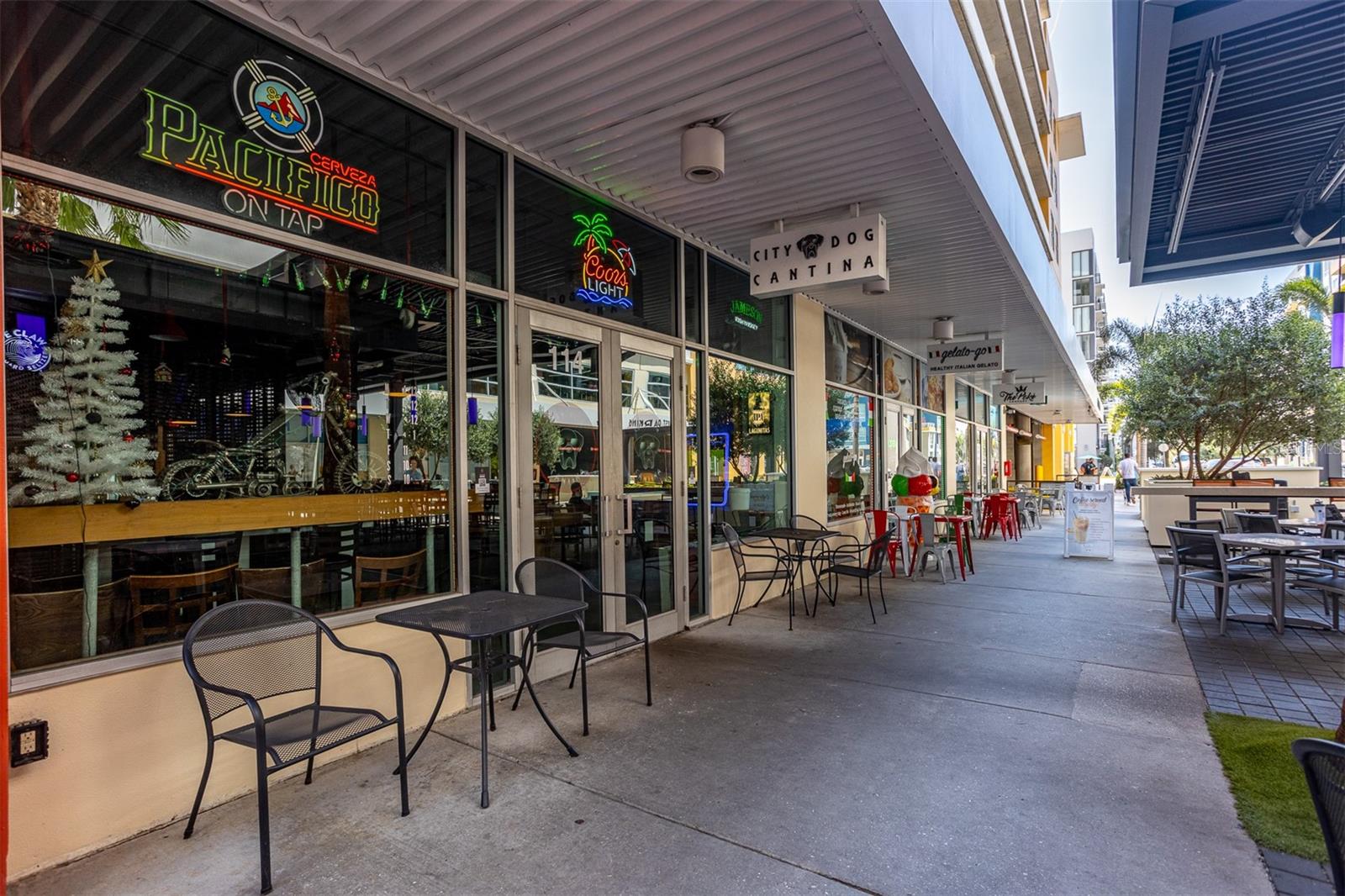 1208 E KENNEDY BLVD #518