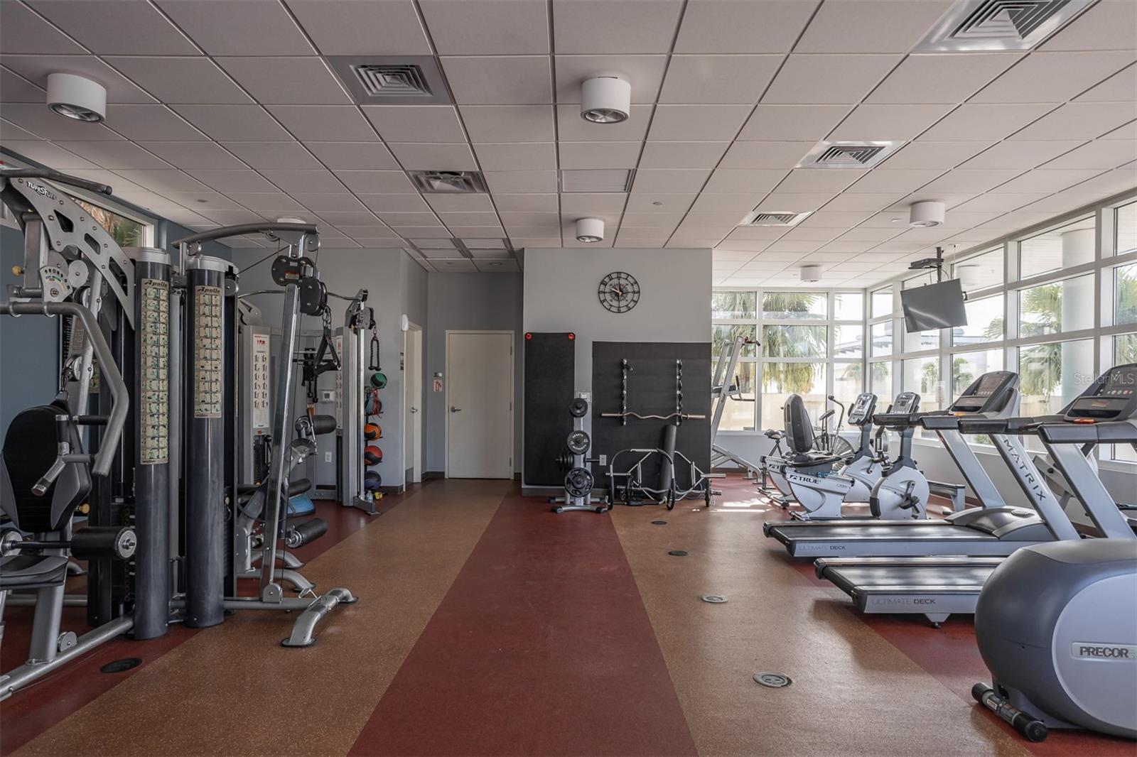 1208 E KENNEDY BLVD #518