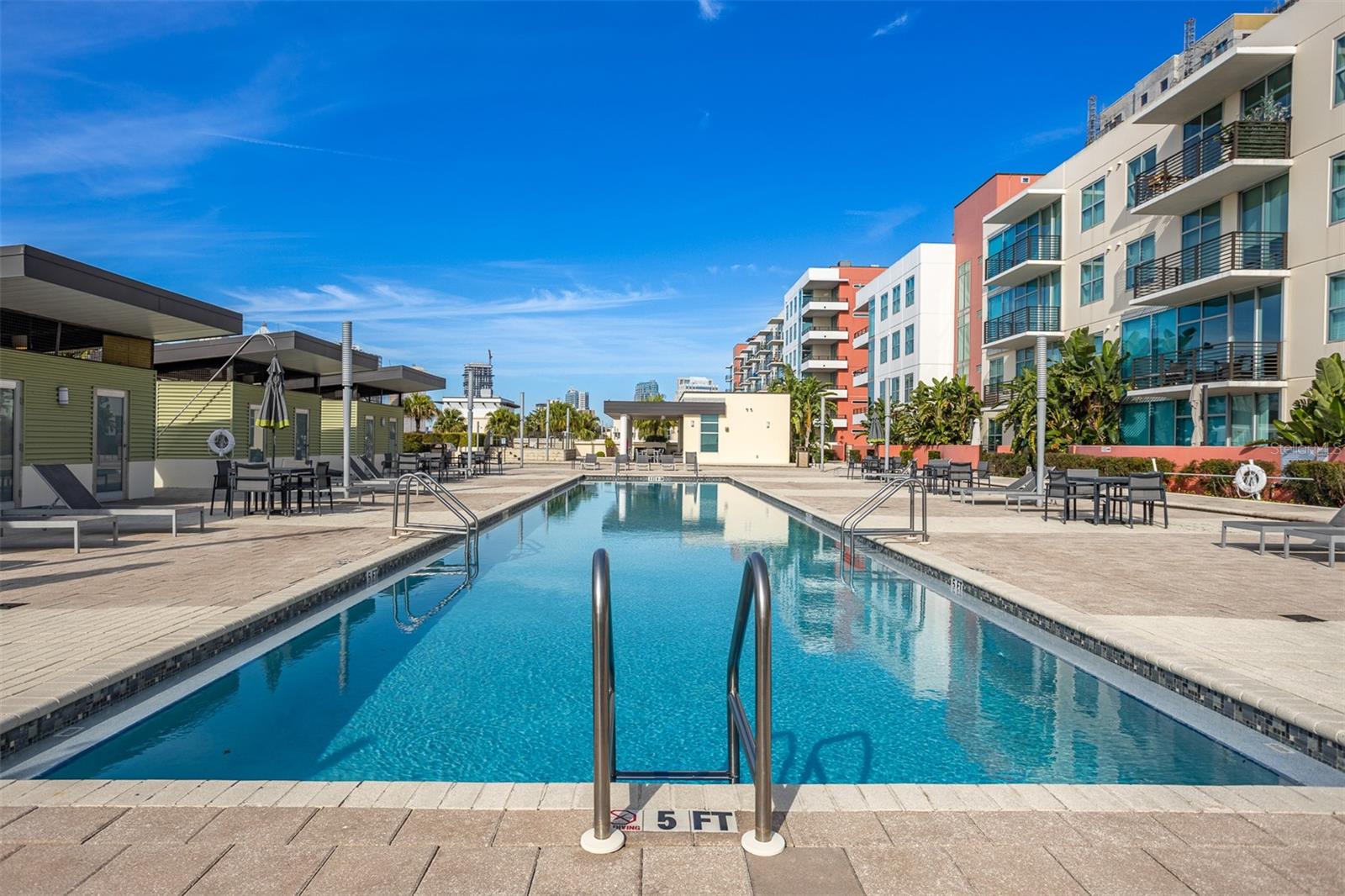 1208 E KENNEDY BLVD #518