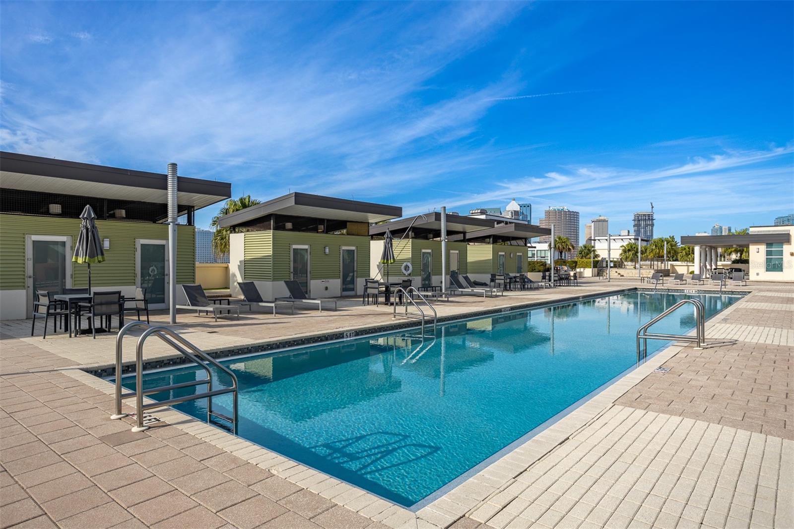 1208 E KENNEDY BLVD #518