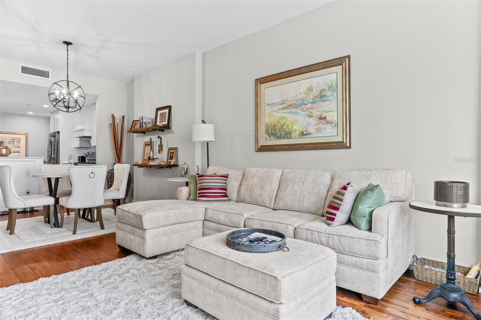1208 E KENNEDY BLVD #518