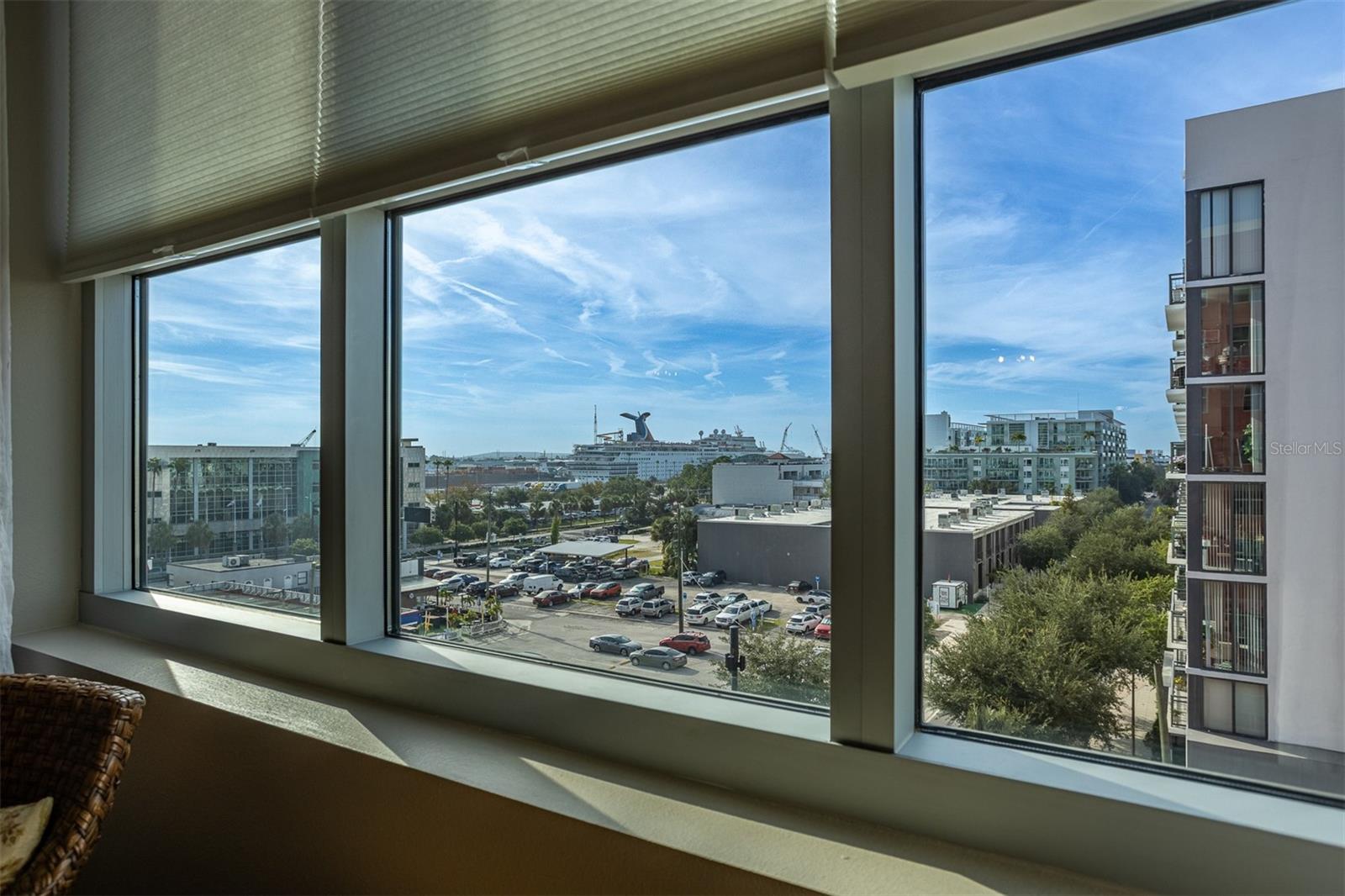 1208 E KENNEDY BLVD #518