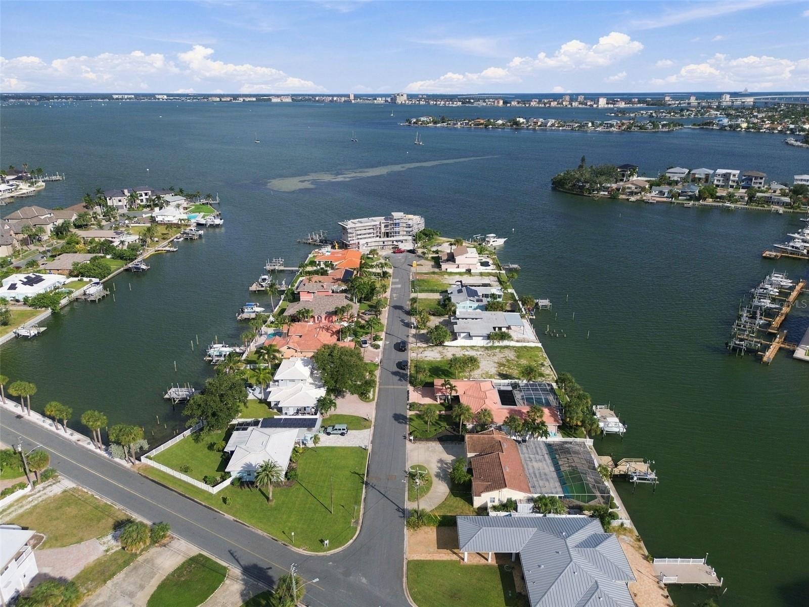 5411 ALOHA DR