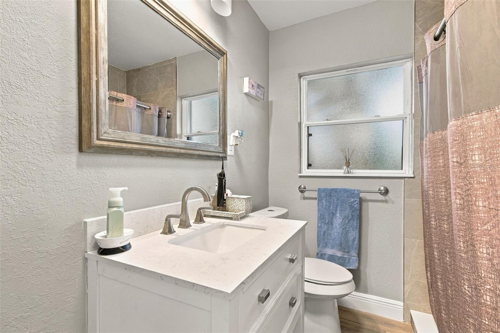 5411 ALOHA DR