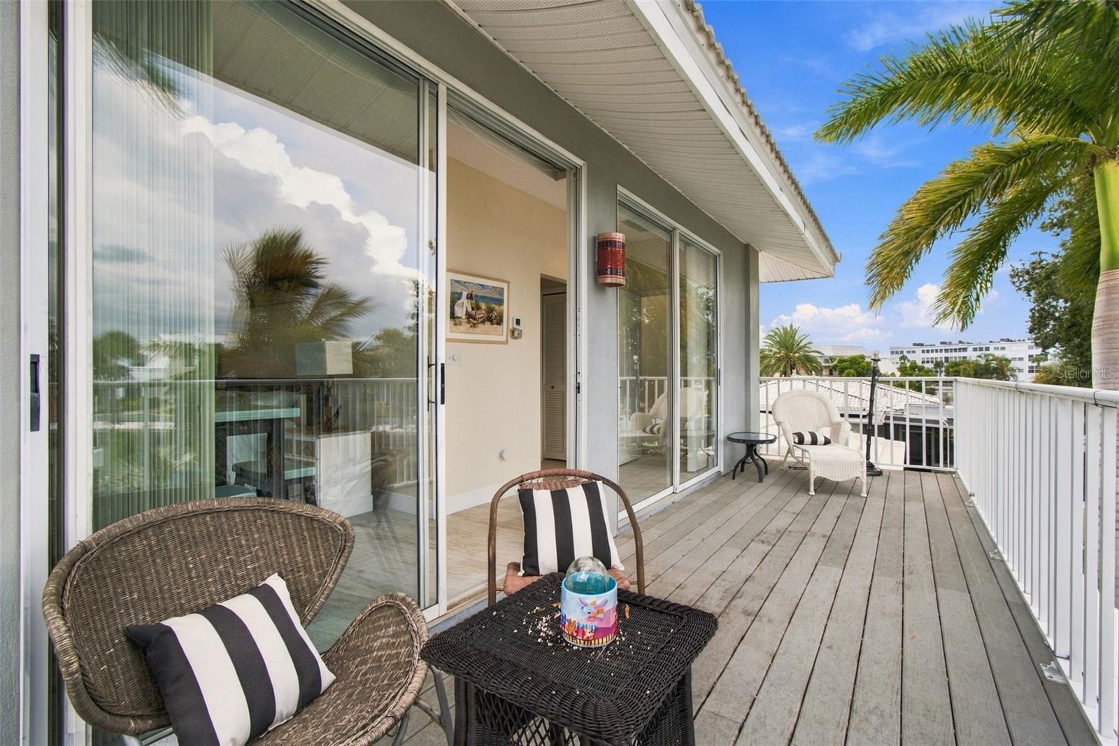 5411 ALOHA DR