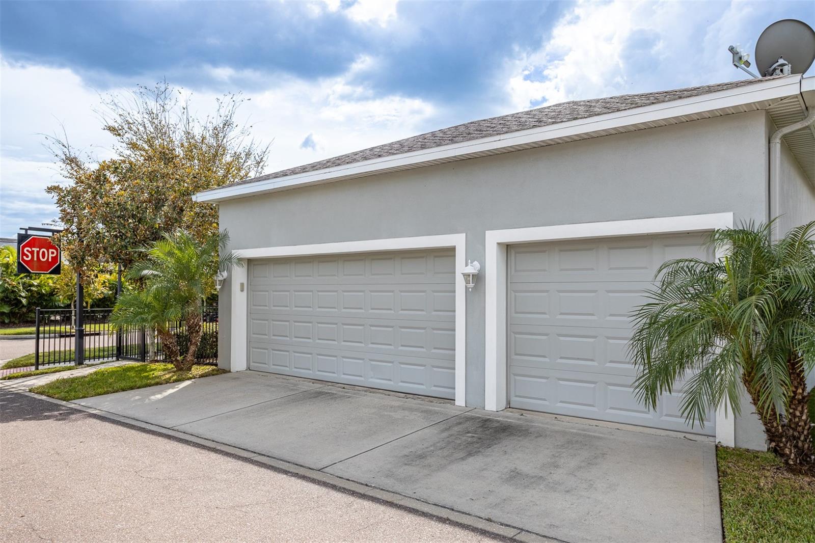 11143 WINTHROP LAKE DR
