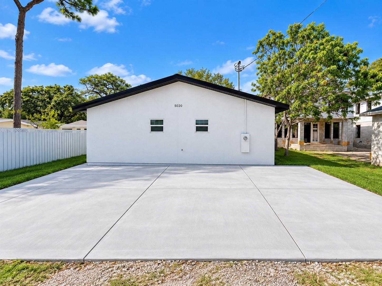 5020 10TH AVE N