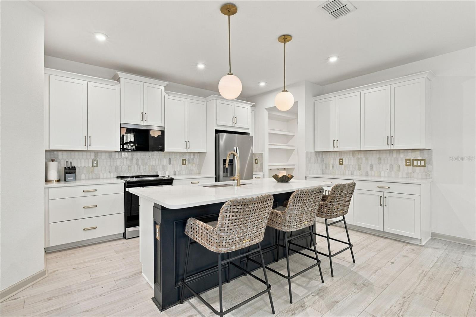 5608 BROOKLET WOODS DR
