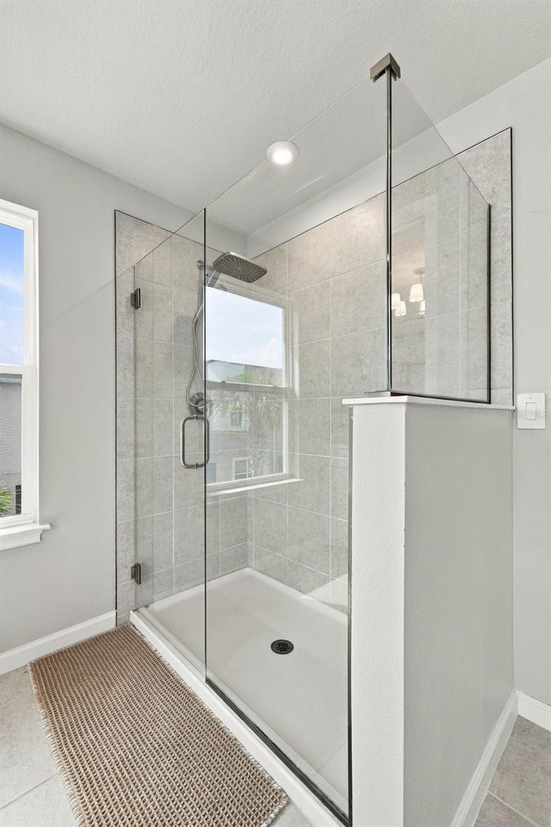 5608 BROOKLET WOODS DR