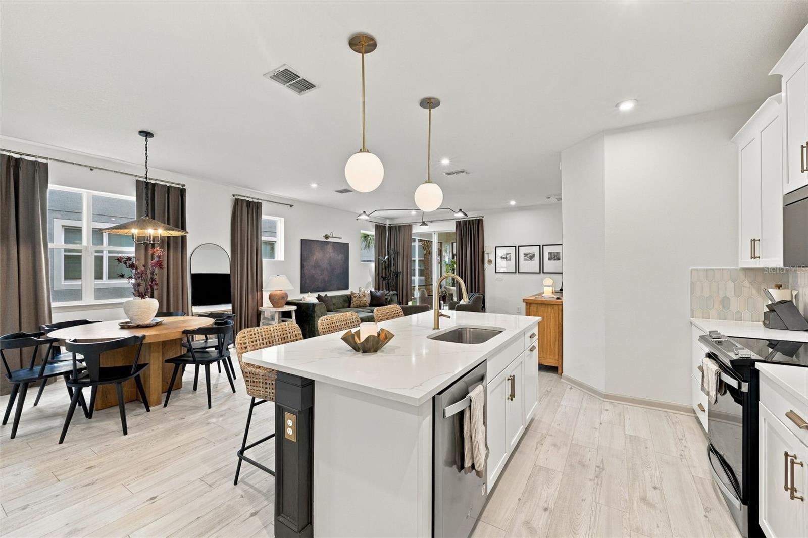 5608 BROOKLET WOODS DR