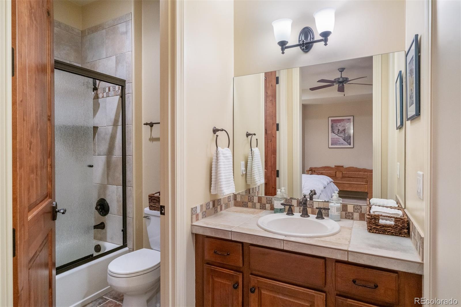 2385 S Clayton Street