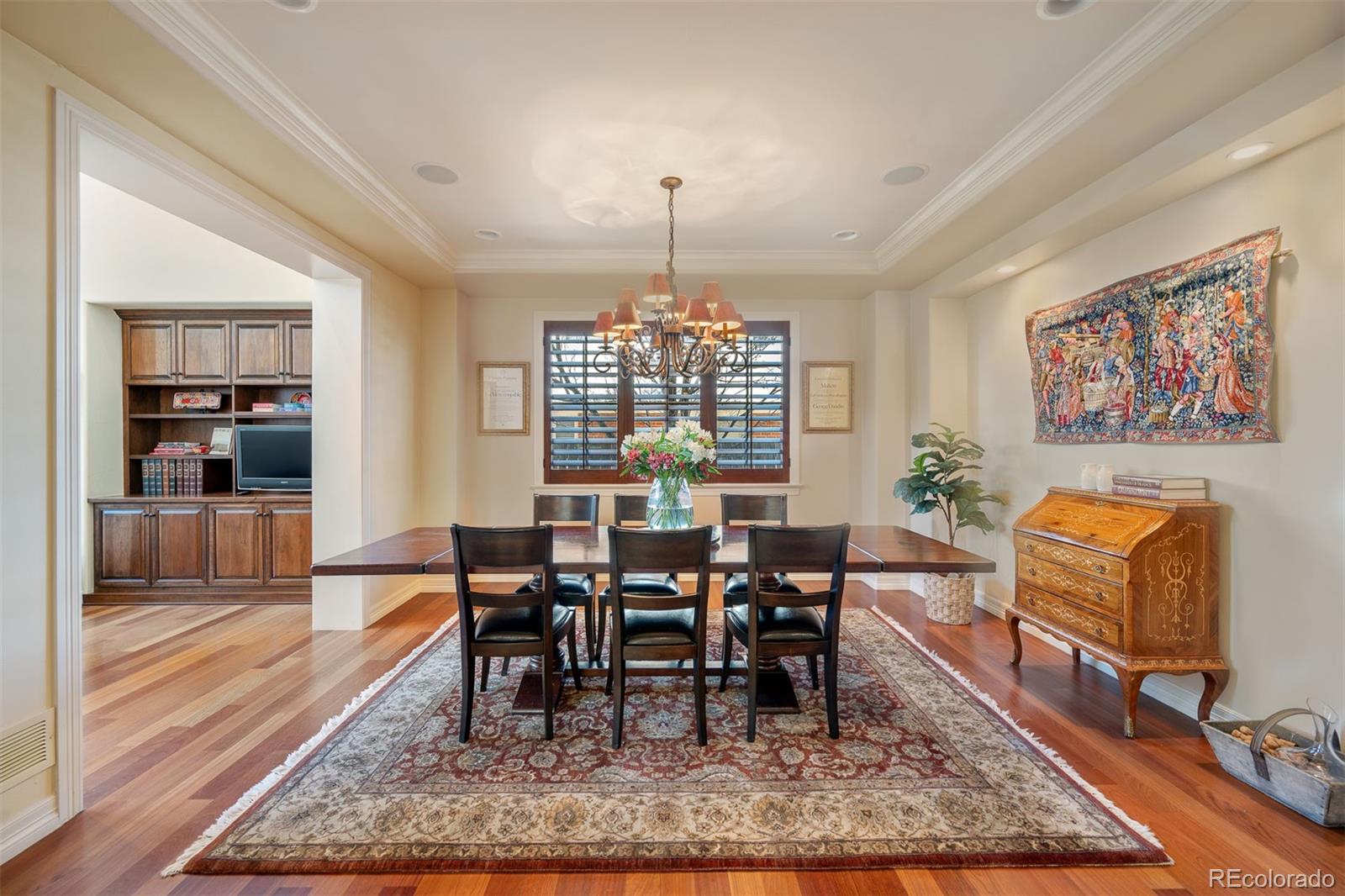 2385 S Clayton Street