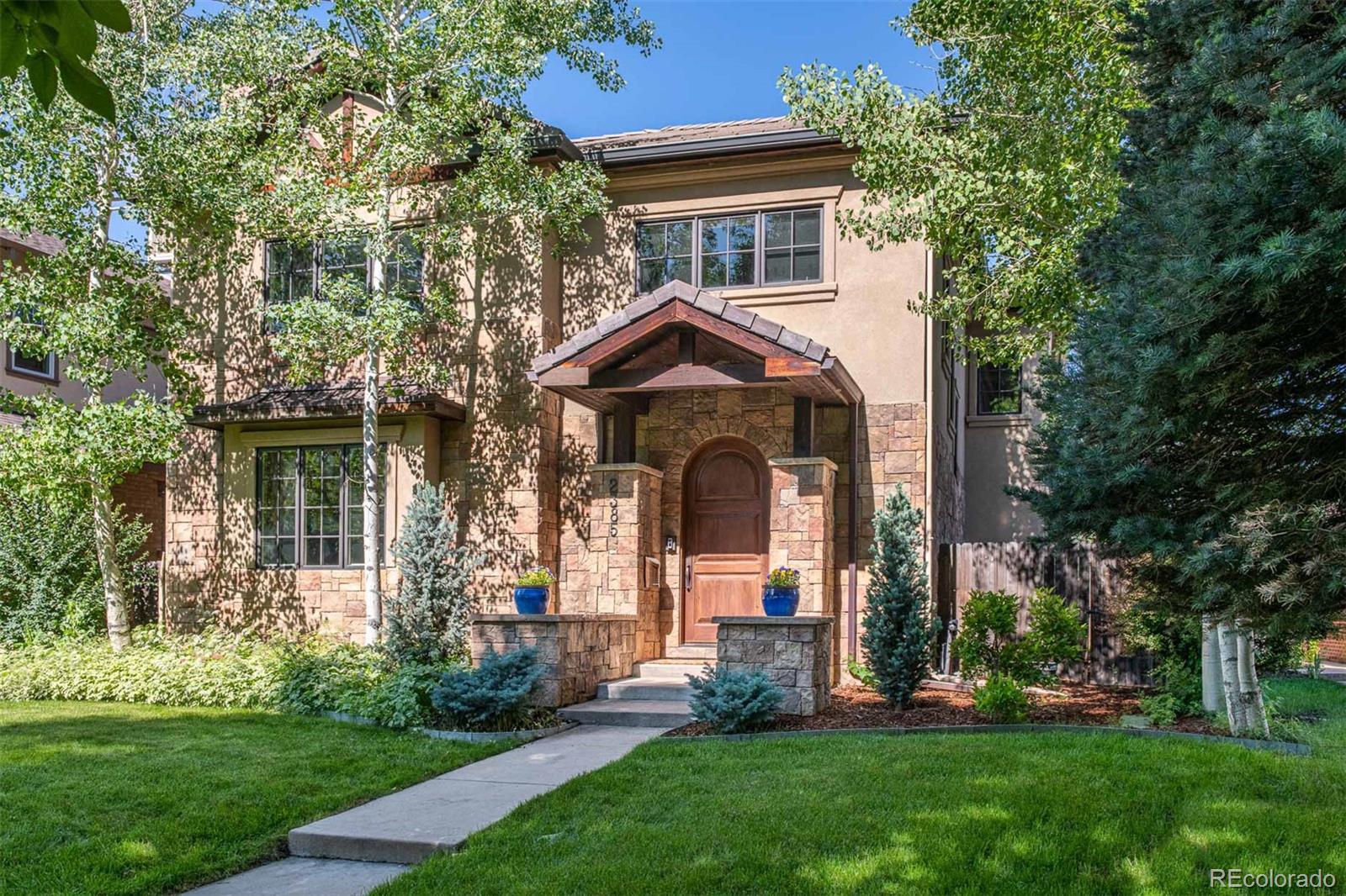 2385 S Clayton Street