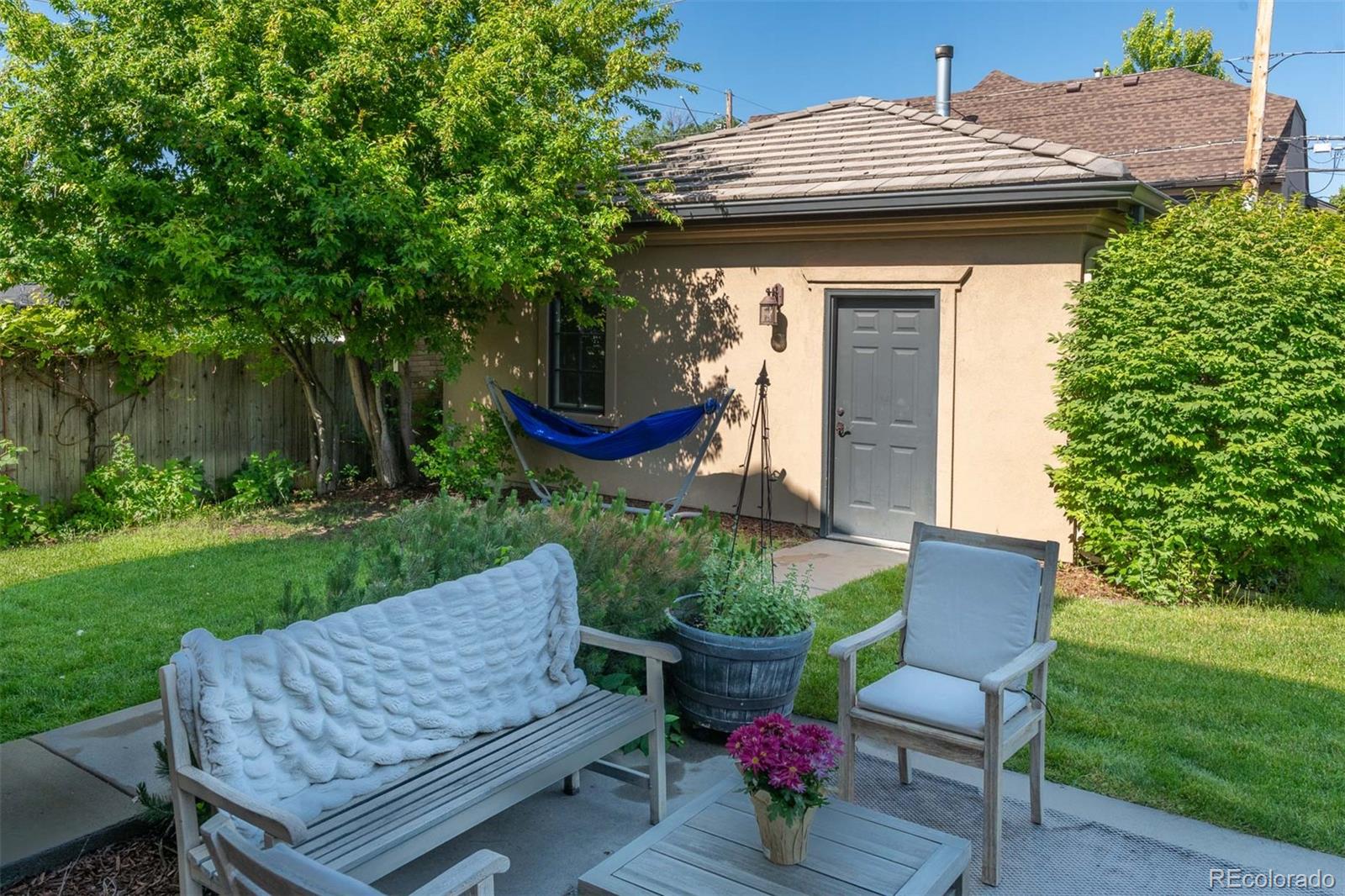 2385 S Clayton Street