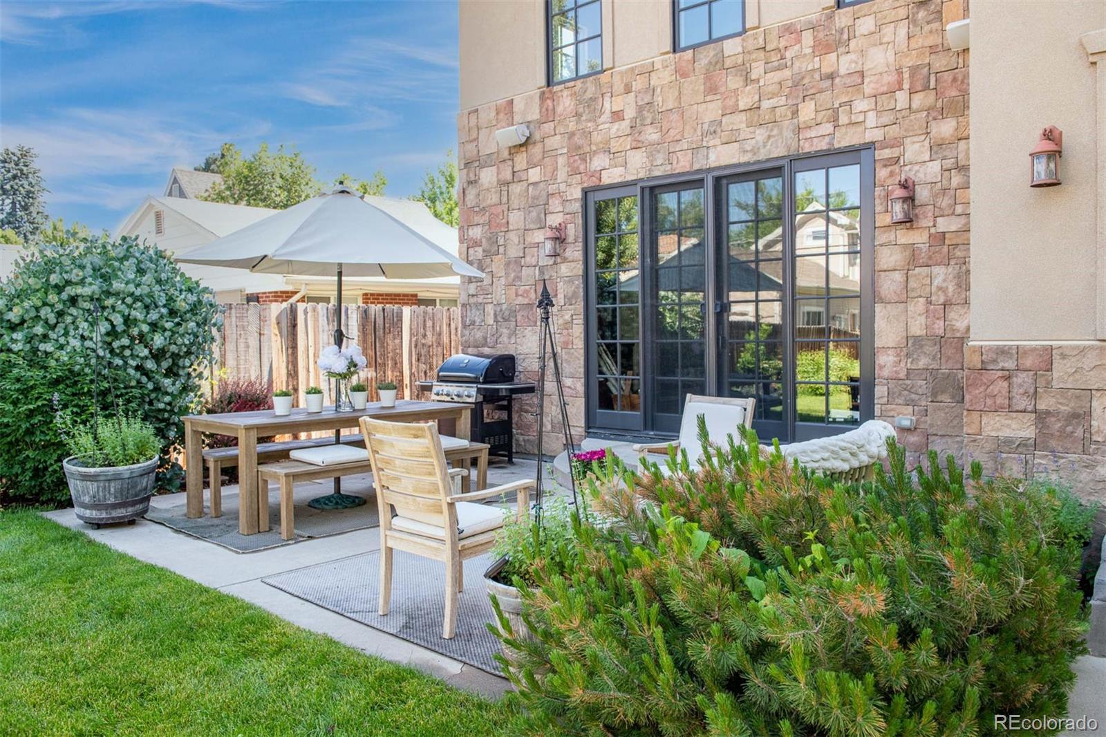 2385 S Clayton Street