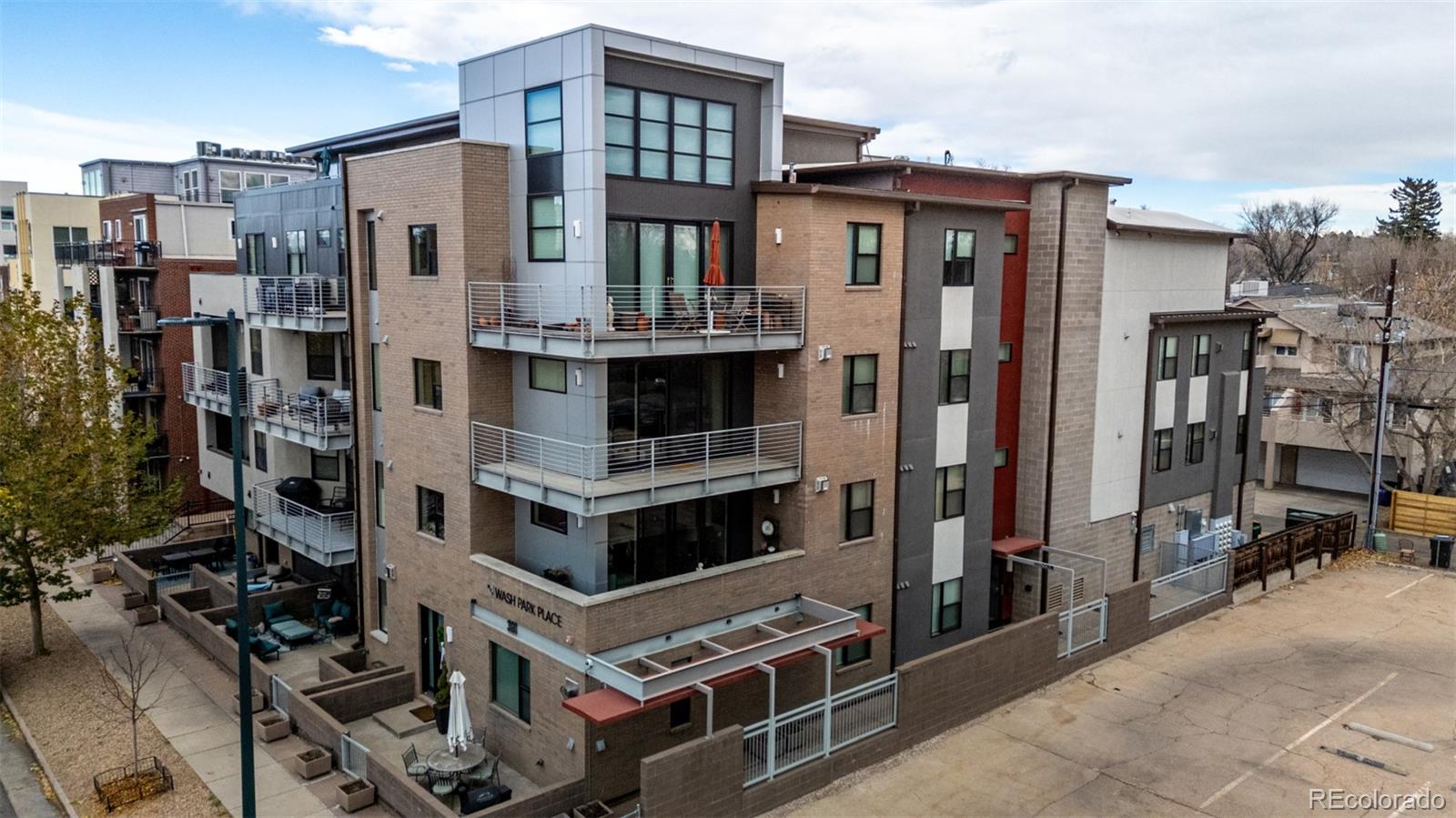 360 S Lafayette Street Unit: 303