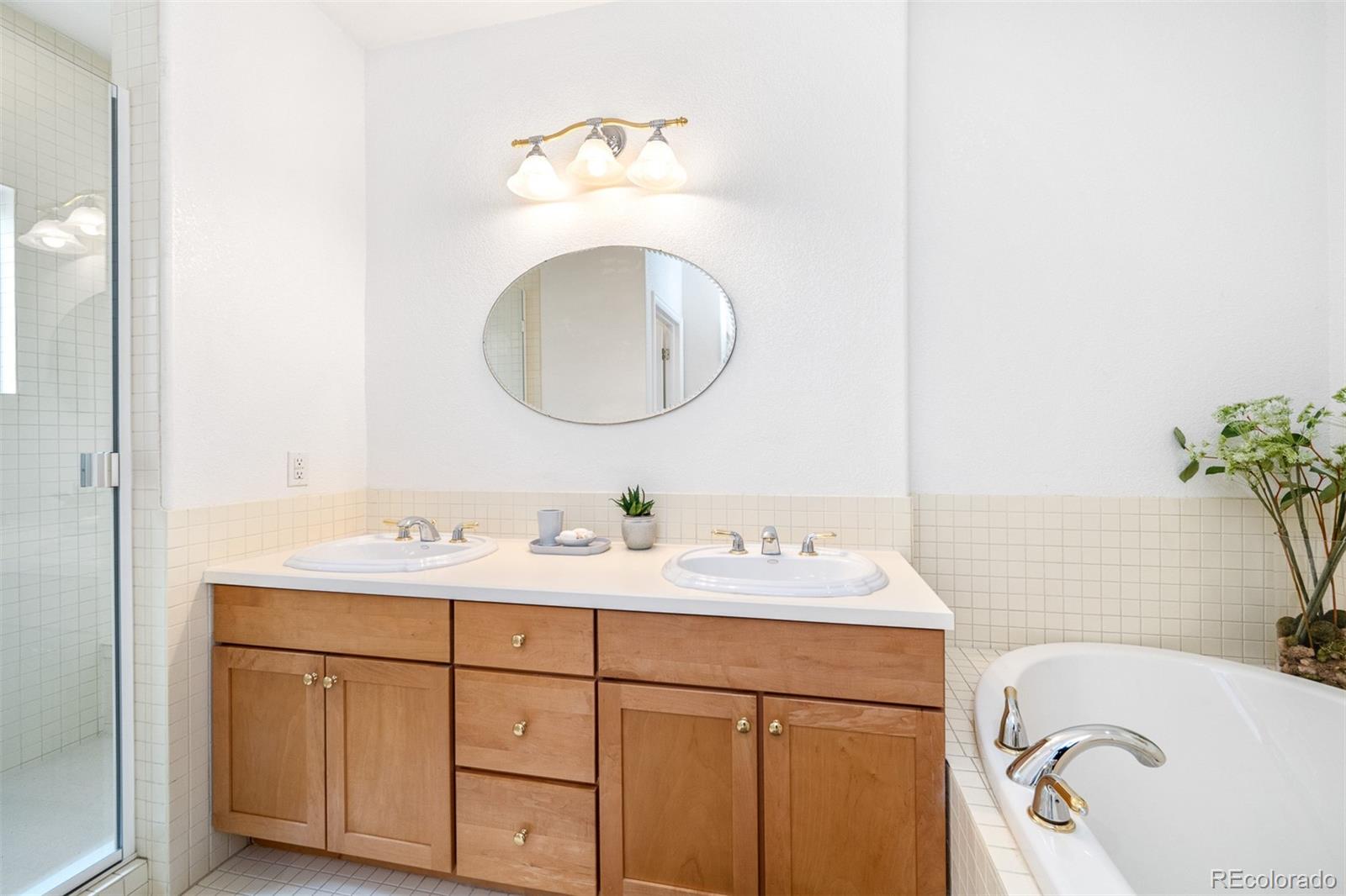 2304 S Holly Street Unit: A