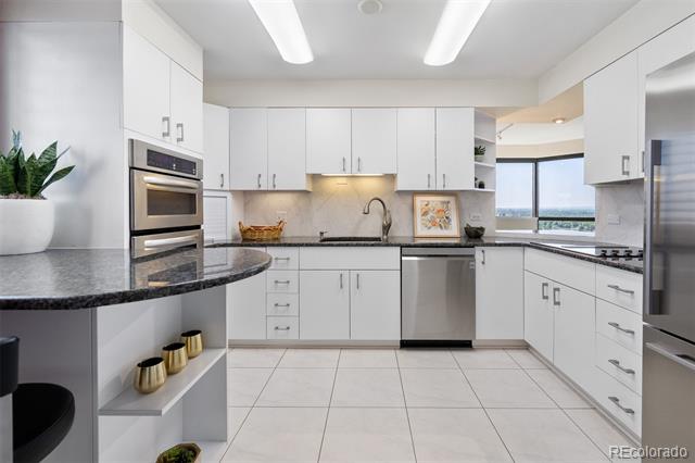 1299 N Gilpin Street Unit: 16E
