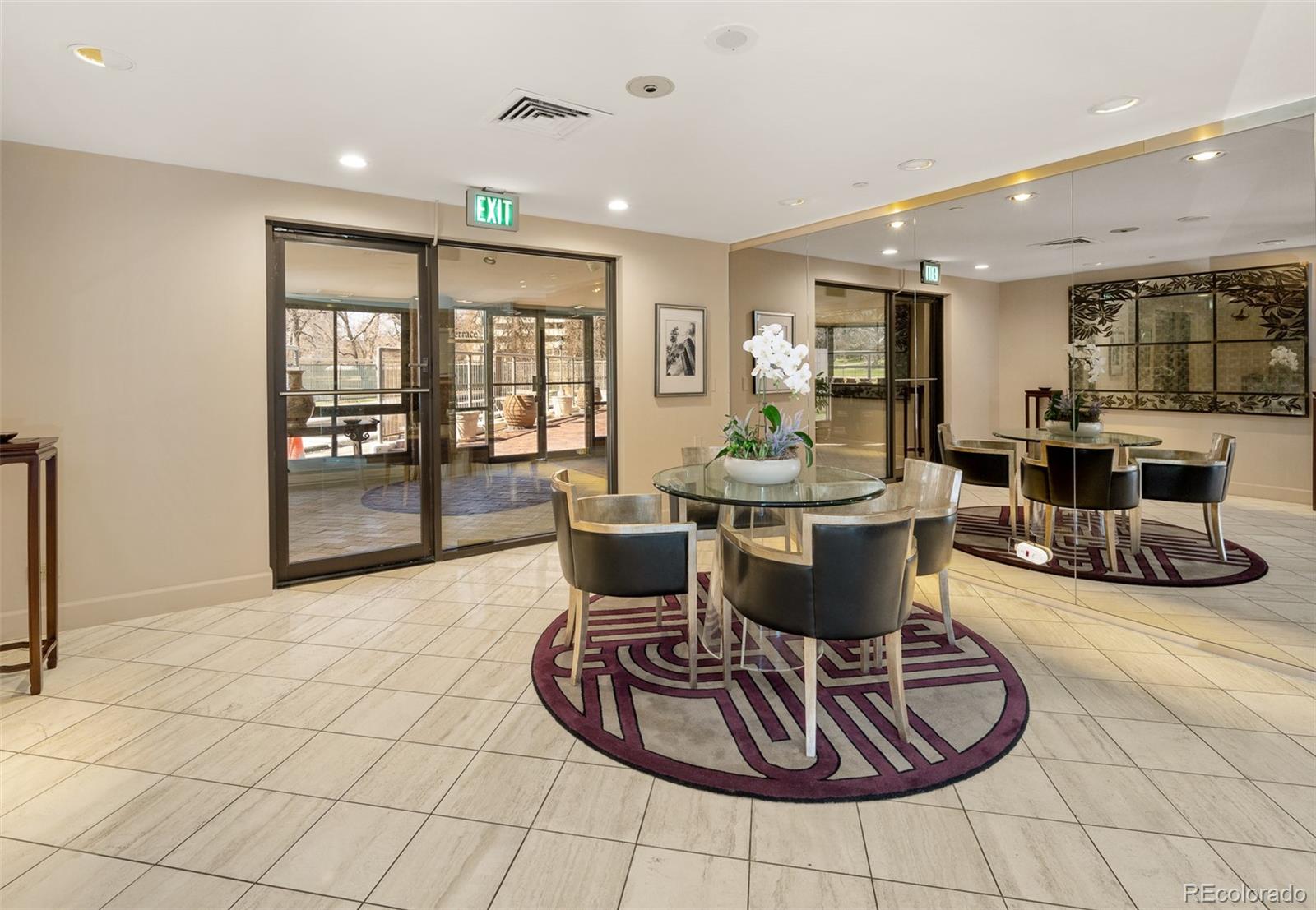 1299 N Gilpin Street Unit: 16E