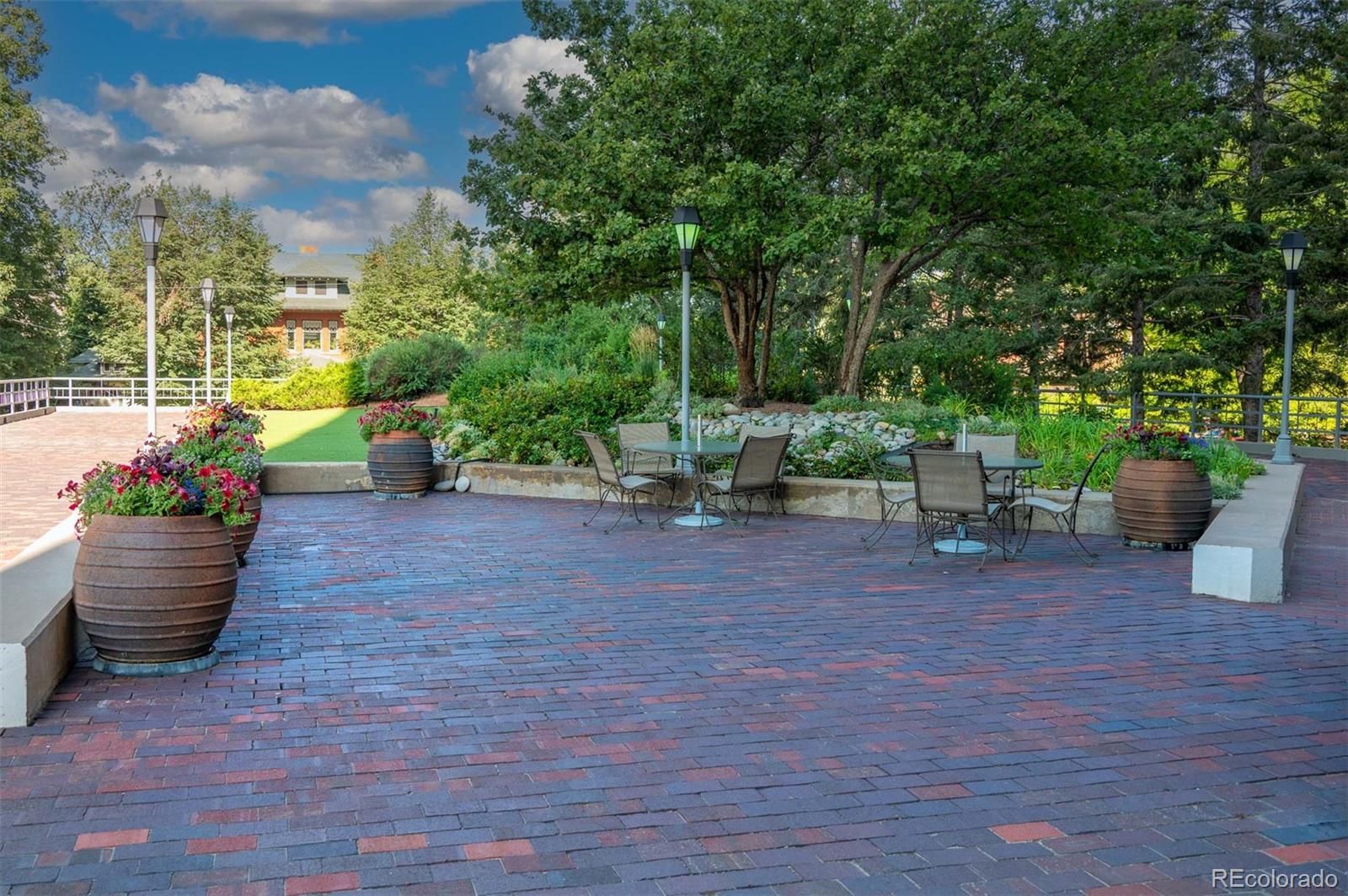 1299 N Gilpin Street Unit: 16E
