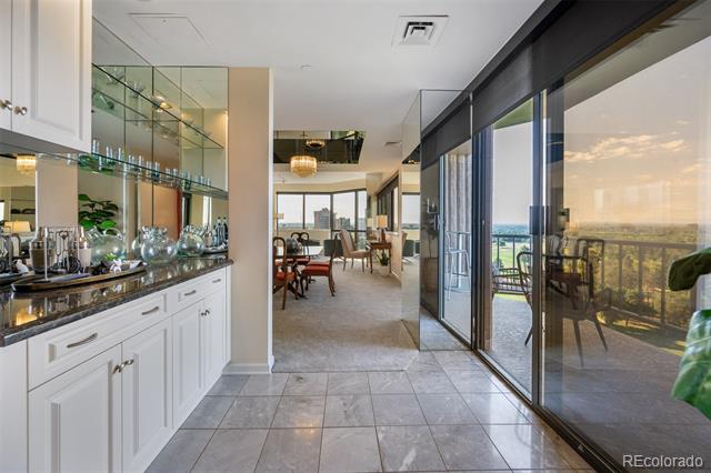 1299 N Gilpin Street Unit: 16E