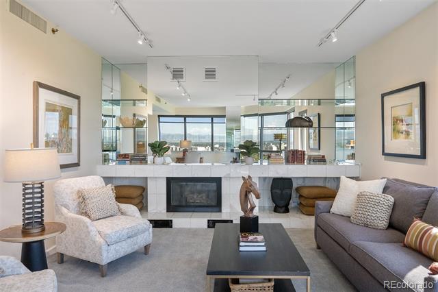 1299 N Gilpin Street Unit: 16E