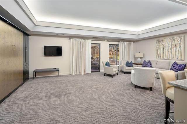 1299 N Gilpin Street Unit: 16E