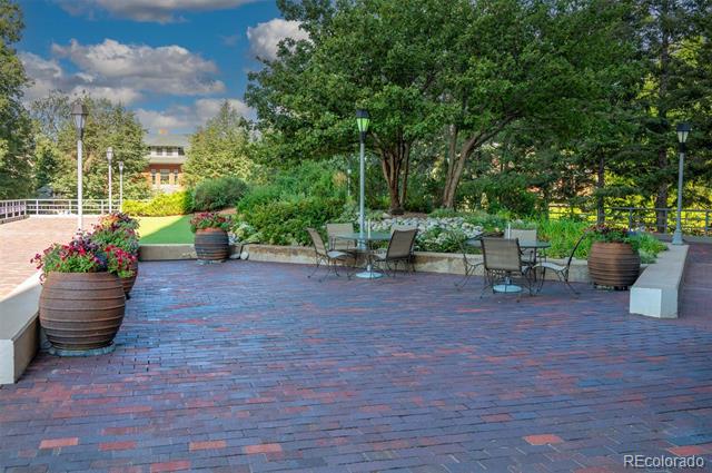 1299 N Gilpin Street Unit: 16E