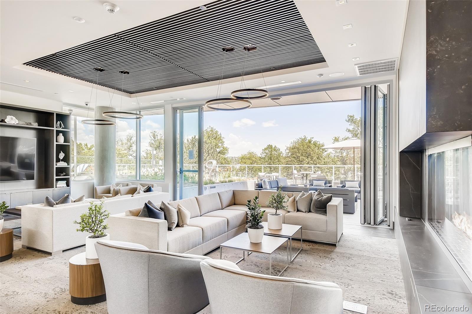 4200 W 17th Avenue Unit: 909