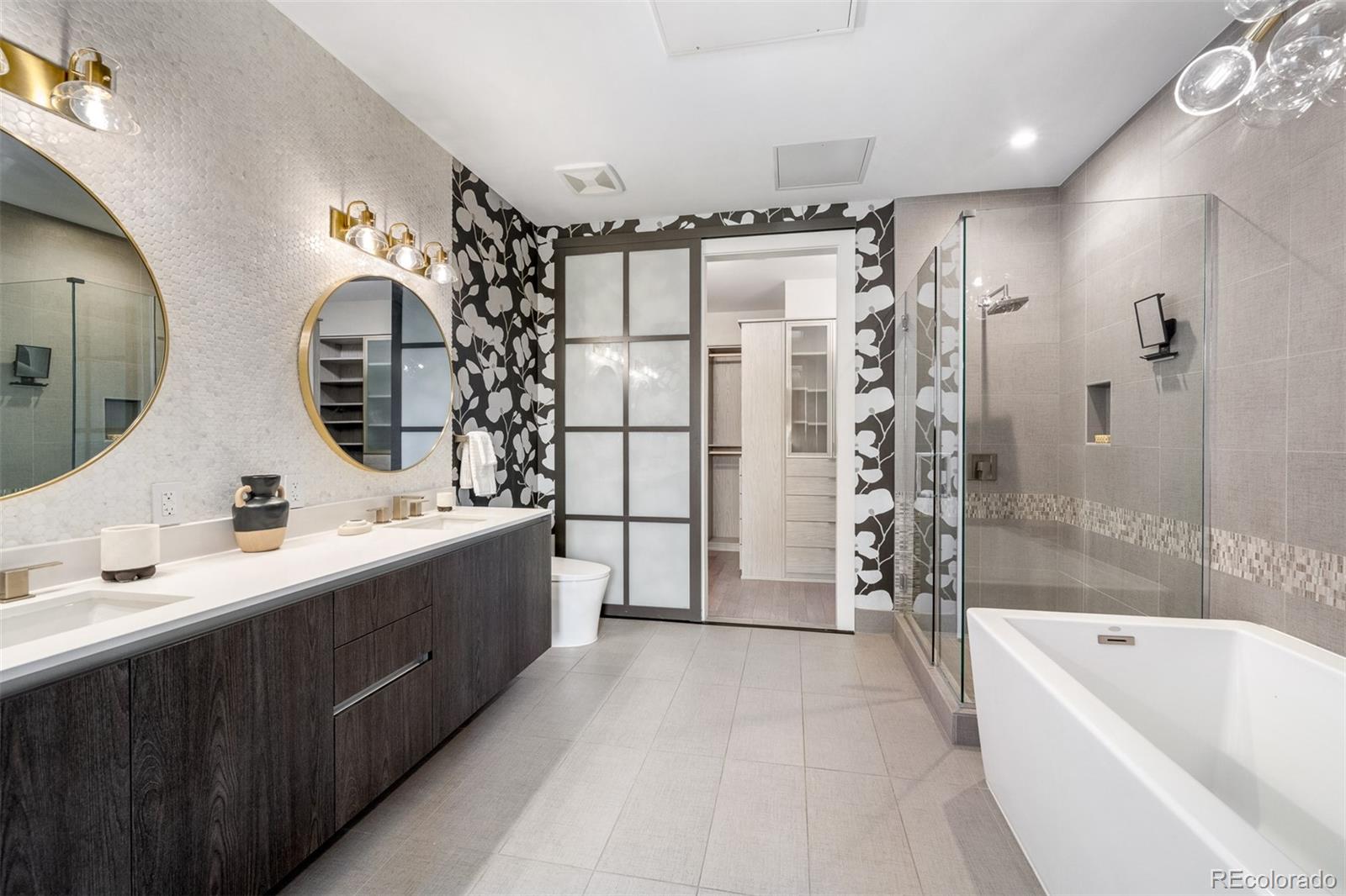 4200 W 17th Avenue Unit: 909