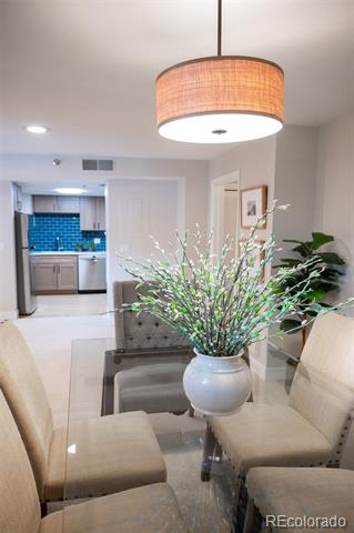 350 Detroit Street Unit: 206