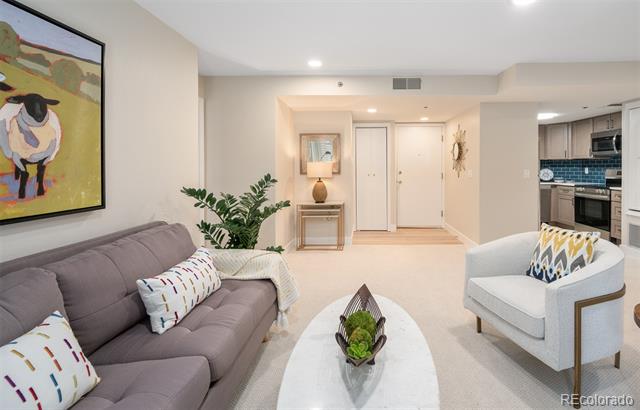 350 Detroit Street Unit: 206