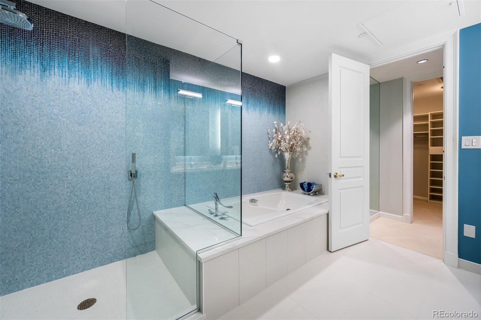 2400 E Cherry Creek South Drive Unit: 407