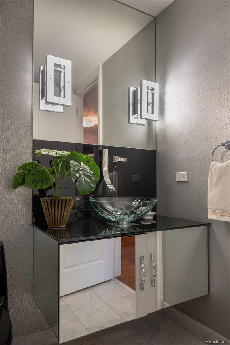 2400 E Cherry Creek South Drive Unit: 407