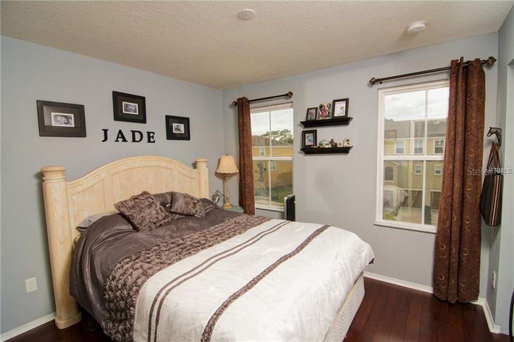 8946 WHITE SAGE LOOP