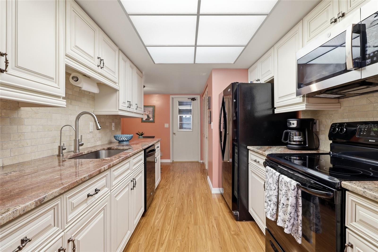 3191 GLEN ELYN BLVD #4