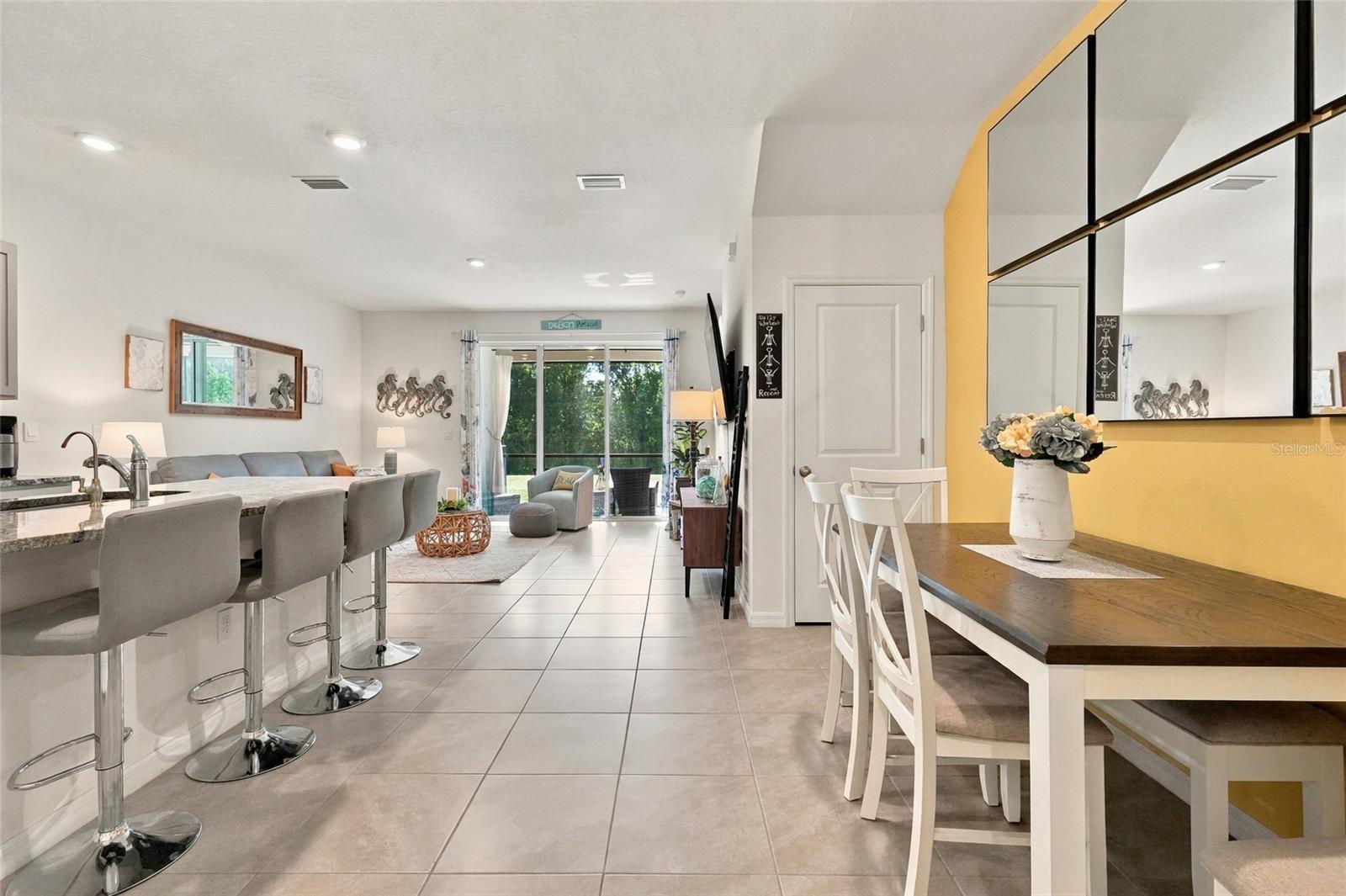 1914 PLEASANT MAPLE CT