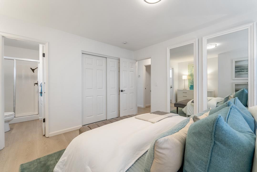 457 E Washington AVE