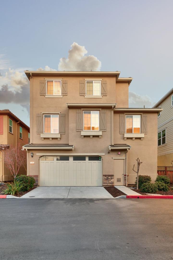 126 English Rose CIR