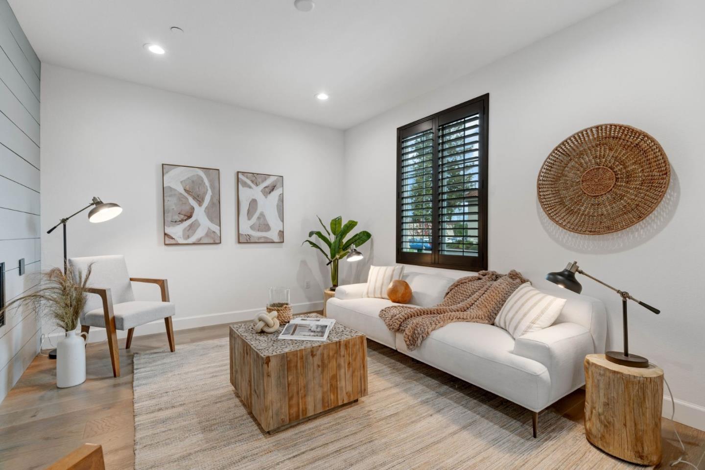 126 English Rose CIR