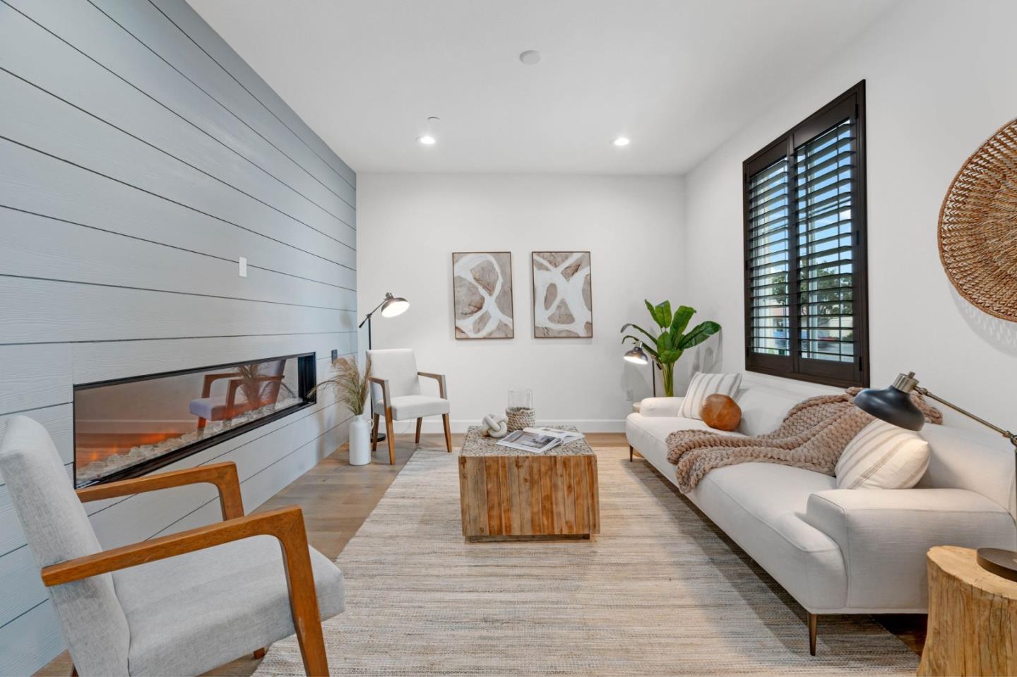 126 English Rose CIR