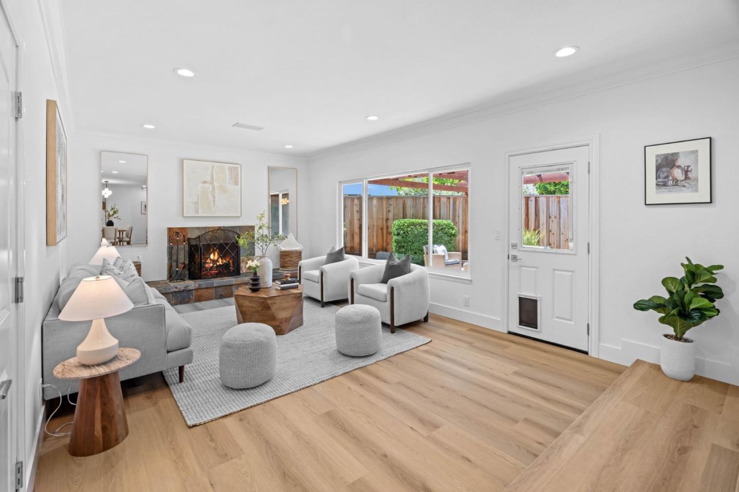 6561 Hidden Creek DR