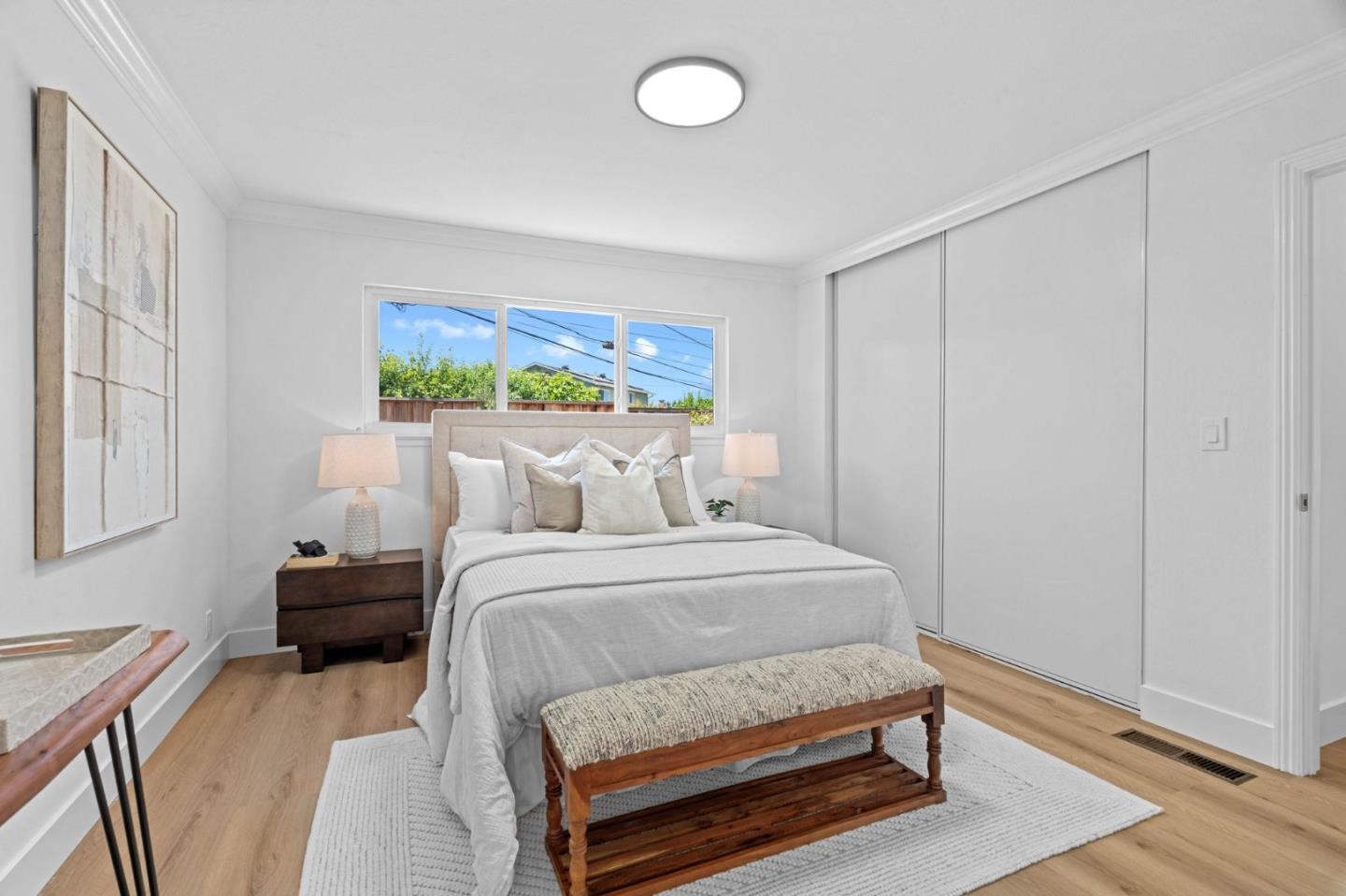 6561 Hidden Creek DR