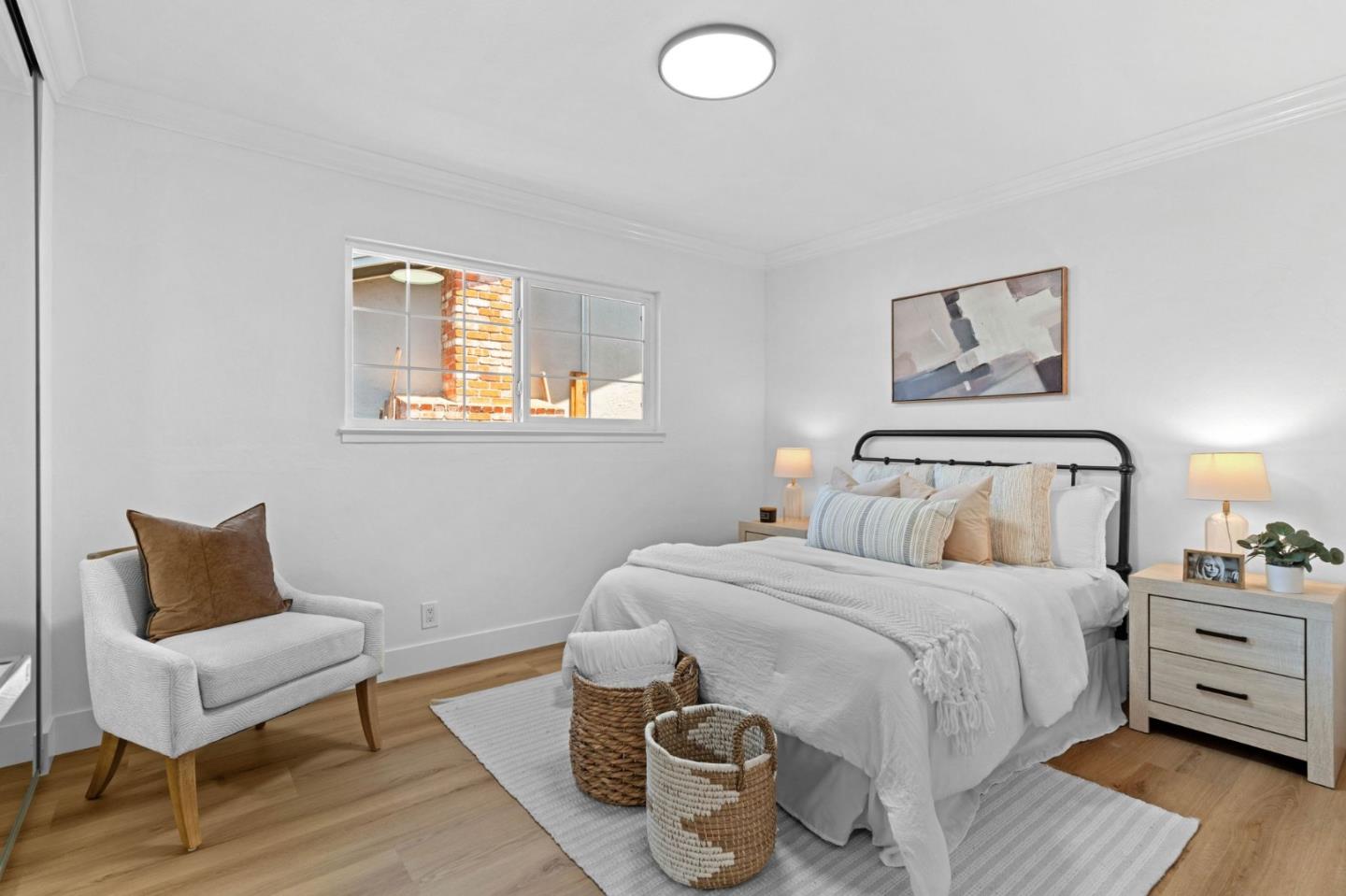 6561 Hidden Creek DR