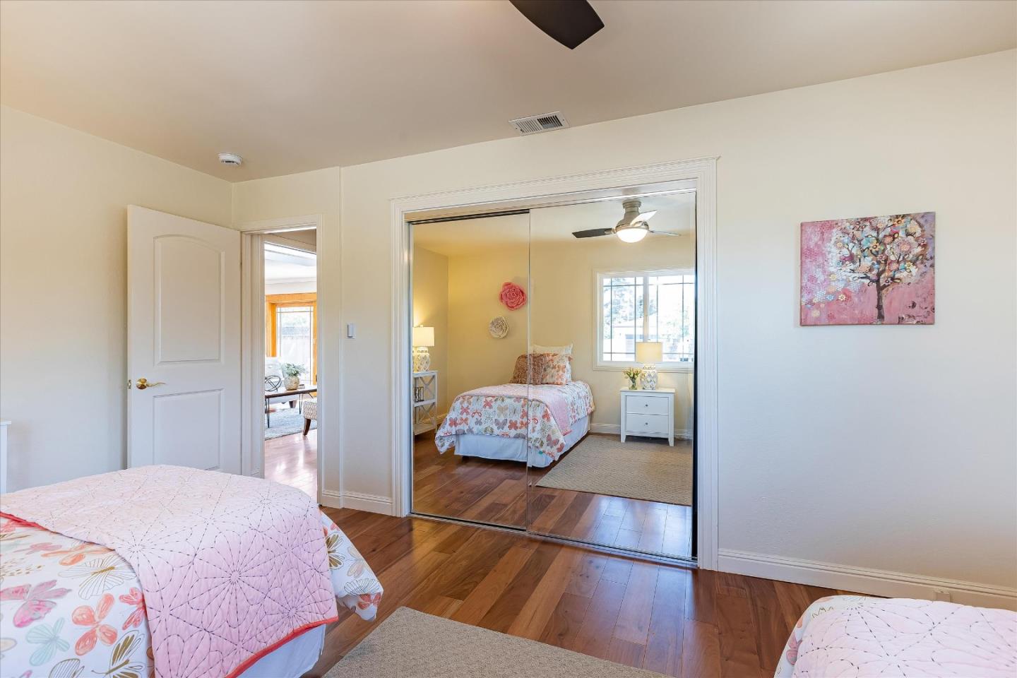 1110 Shadle AVE