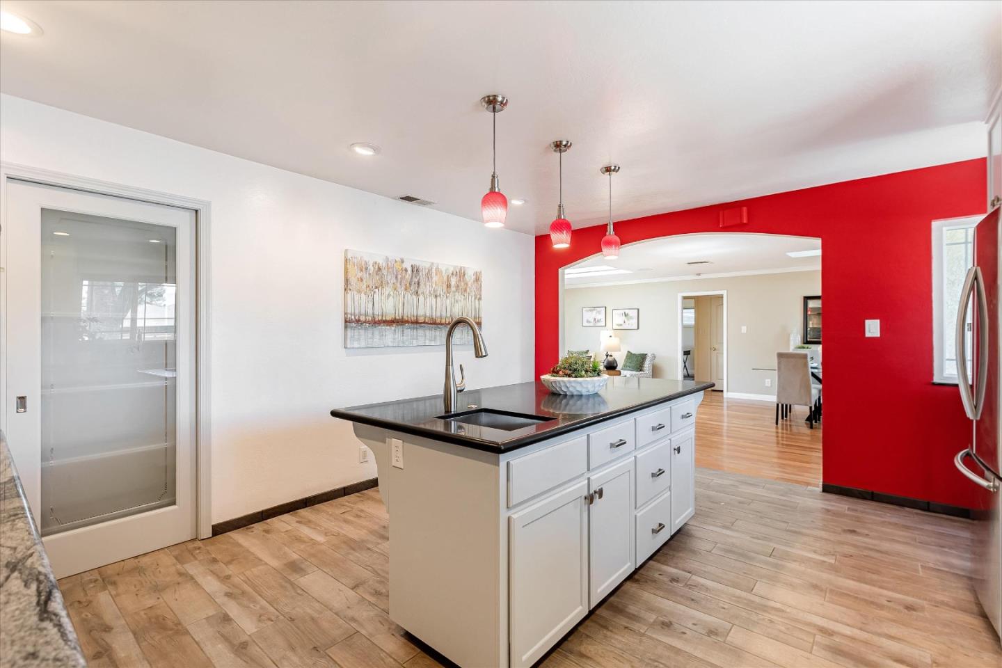 1110 Shadle AVE