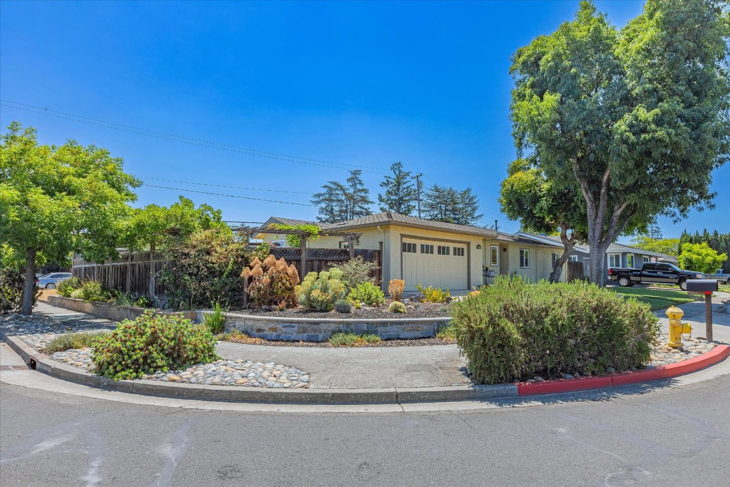 1110 Shadle AVE